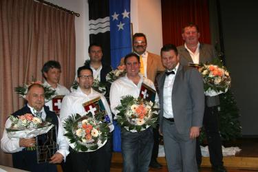 Ehrenmitglied David Schmid Gipf-Oberfrick (dritter von links).