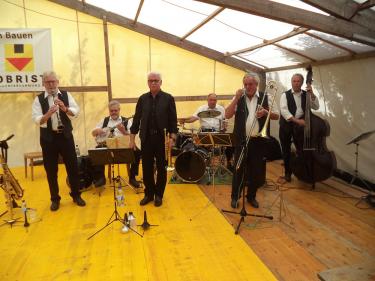 «Horners Winter Garden» bereicherten das Sissler Fischessen im Rahmen einer Jazz-Matinée am Sonntagmorgen. (Foto: zVg)