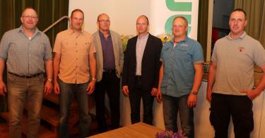 Wechsel im Verwaltungsrat der Landi Frila: Rücktritt von Simon Plattner, Gregor Rehmann und Felix Wendelspiess (von links), Wendelin Stäuble mit den Neugewählten Reto Meier und Thomas Imhof.