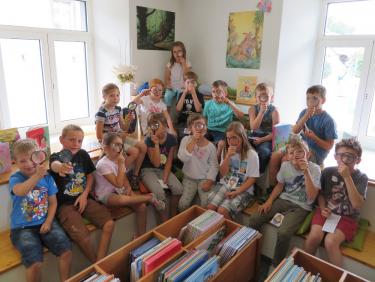 15 mutige Kinder auf Spurensuche. Foto: zVg