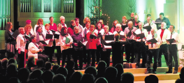 Gemischter Chor Sisseln und Chortett Gemischter Chor Rheinfelden gemeinsam auf der Bühne. Foto: zVg