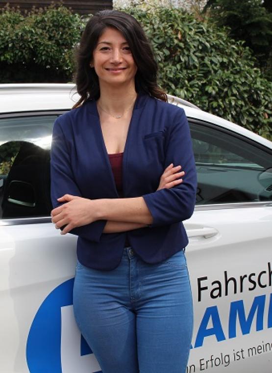 Dating mit einem viel jüngeren mädchen